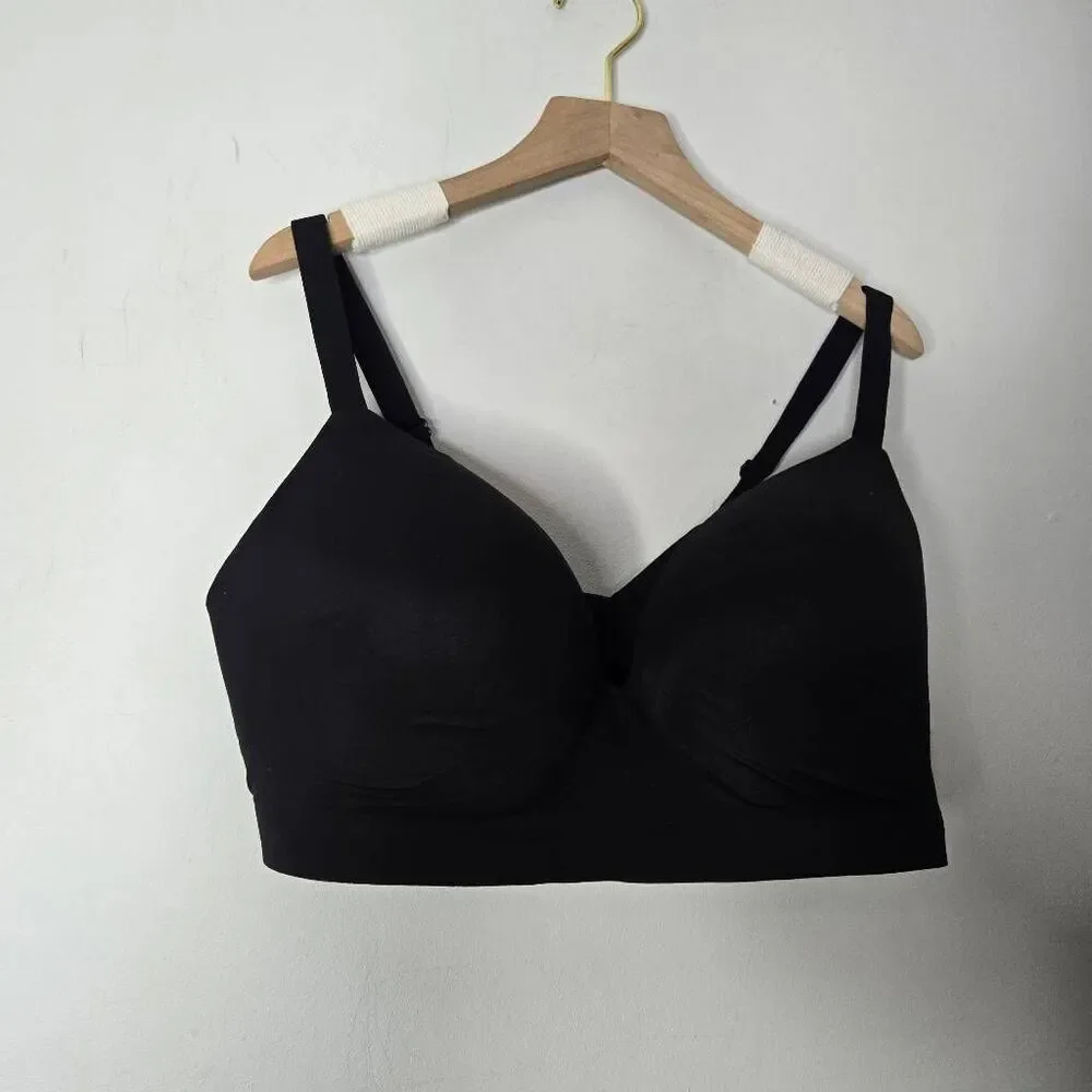 SOMA Enbliss Wireless Bra Size 42D Comfort Support Black